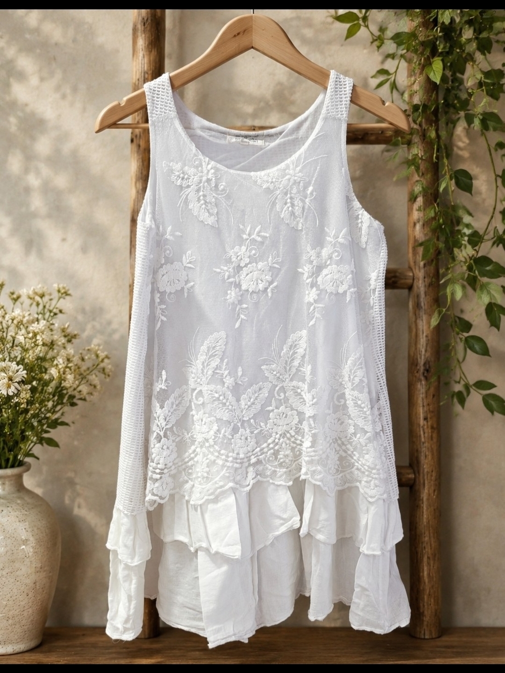 White Lace Embroidered Sleeveless Tunic